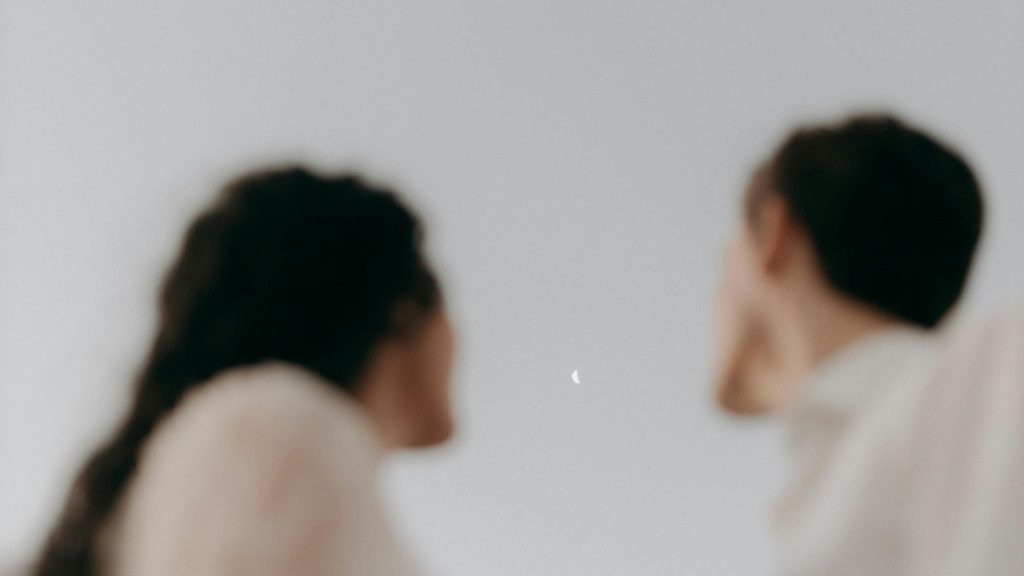 feminin-sacre-eveil-spirituel-polarites-masculin-feminin-equilibre-guerison-soins-energetiques-sofia-ama-energie-feminine.jpg (2)